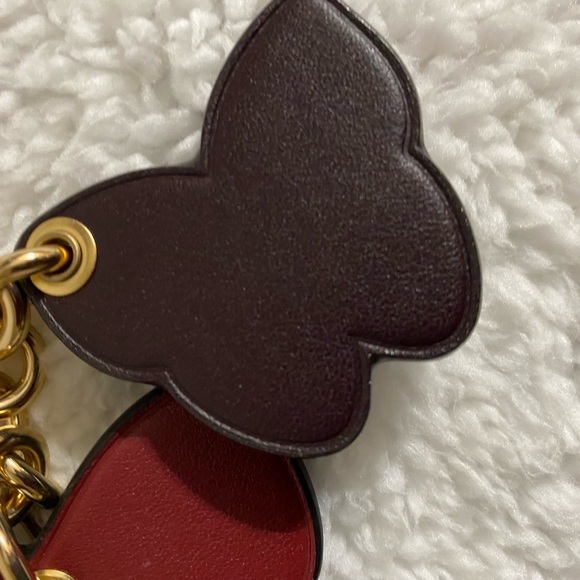 New without tag, Leather Coach Key Ring, Multicolored with 4 pretty butterflies - Picture 12 of 16